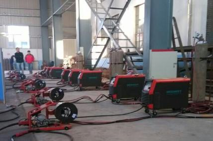 中國兵器裝備集團長安工業焊接現場 - 麥格米特焊機